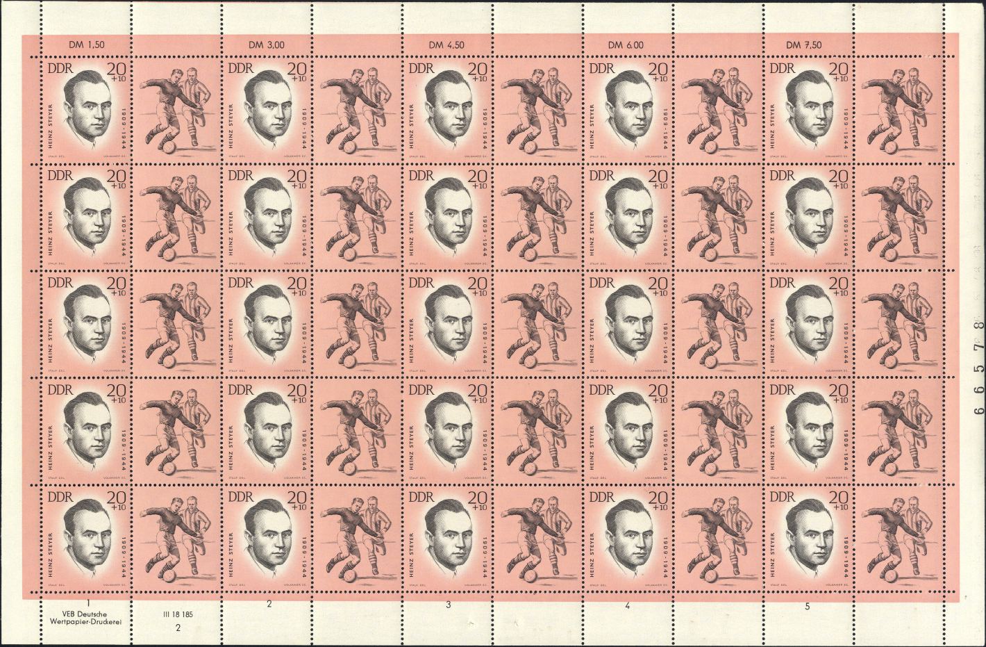 Image:ddr0961.4.small_bg1.jpg