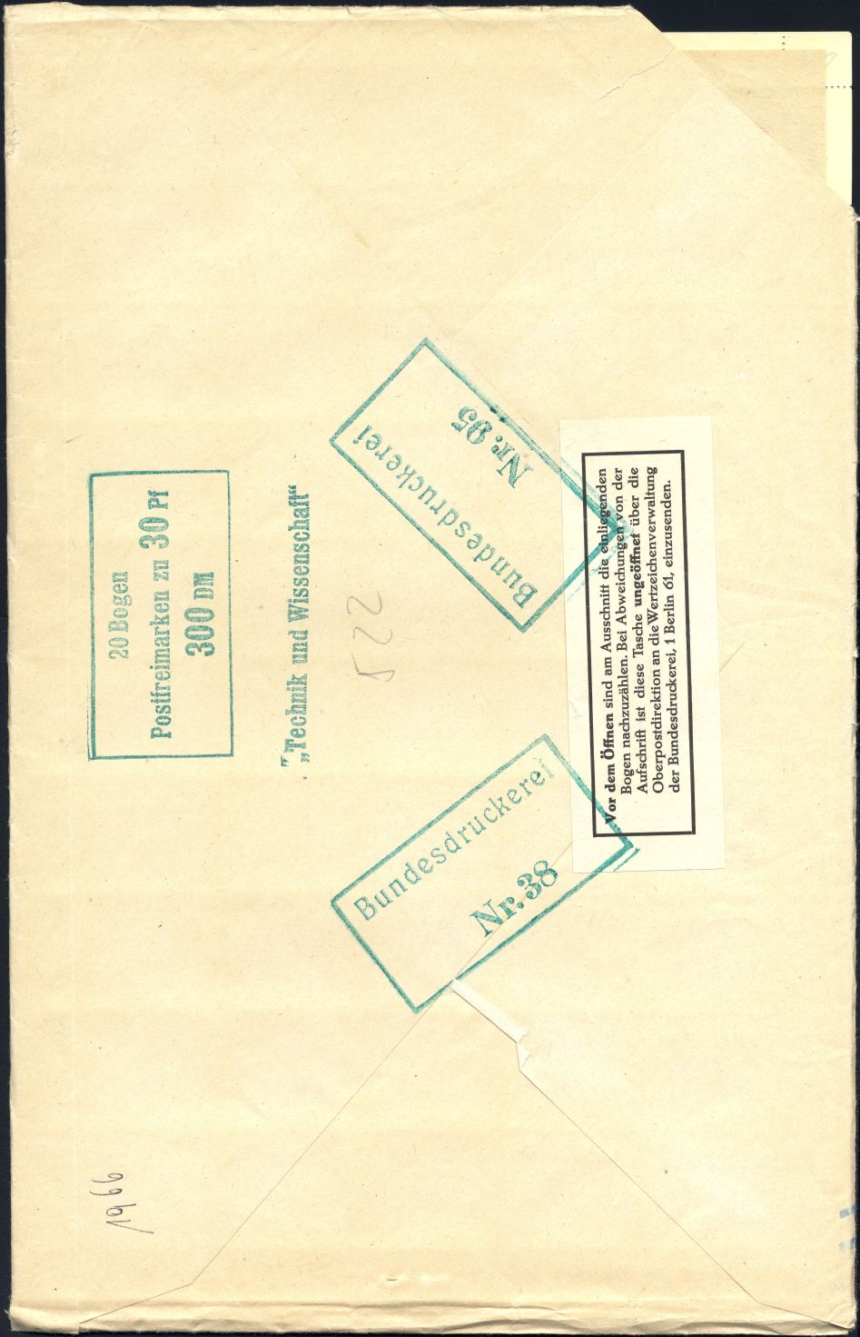 Image:bnd0522.10.small_bg1.jpg