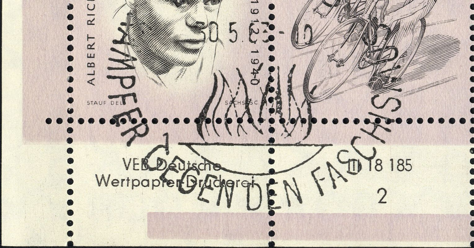 Image:ddr0960.7.big_dvf41.jpg