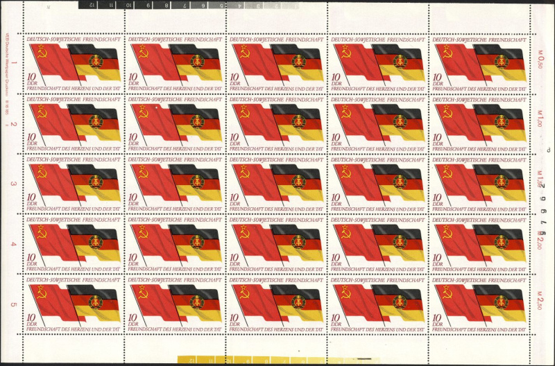 Datei:Ddr1759.9js.small bg1.jpg