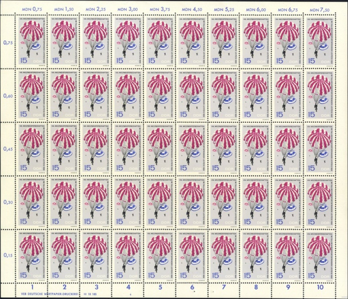 Datei:Ddr1194.1.small bg1.jpg