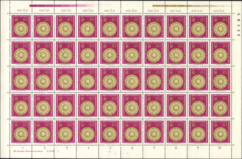 Datei:Ddr1090.1js.small bg1.jpg