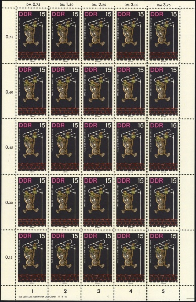 Datei:Ddr1027.10.small bg1.jpg