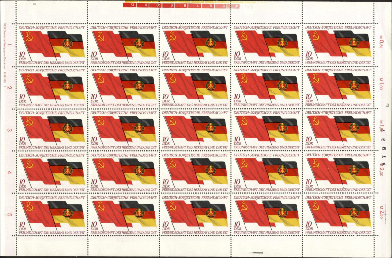 Datei:Ddr1759.4js.small bg1.jpg