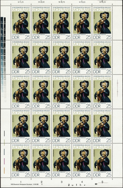 Datei:Ddr1979.1js.small bg1.jpg