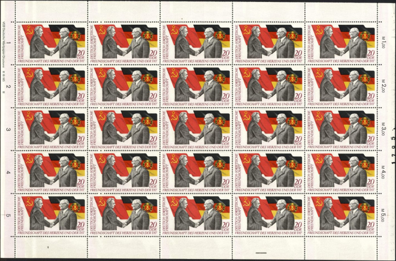 Datei:Ddr1760.7js.small bg1.jpg