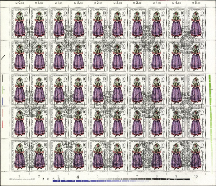 Datei:Ddr2210.3js.small bg1.jpg