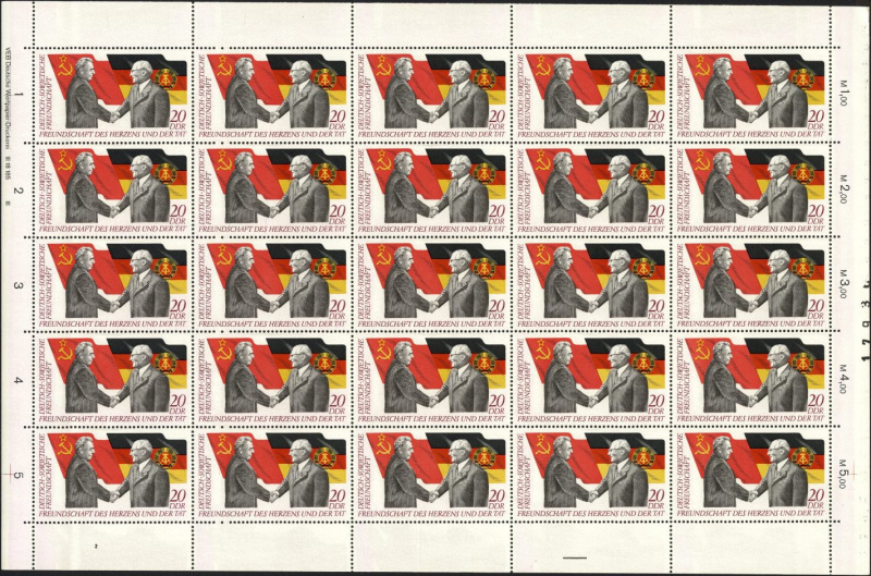 Datei:Ddr1760.8js.small bg1.jpg
