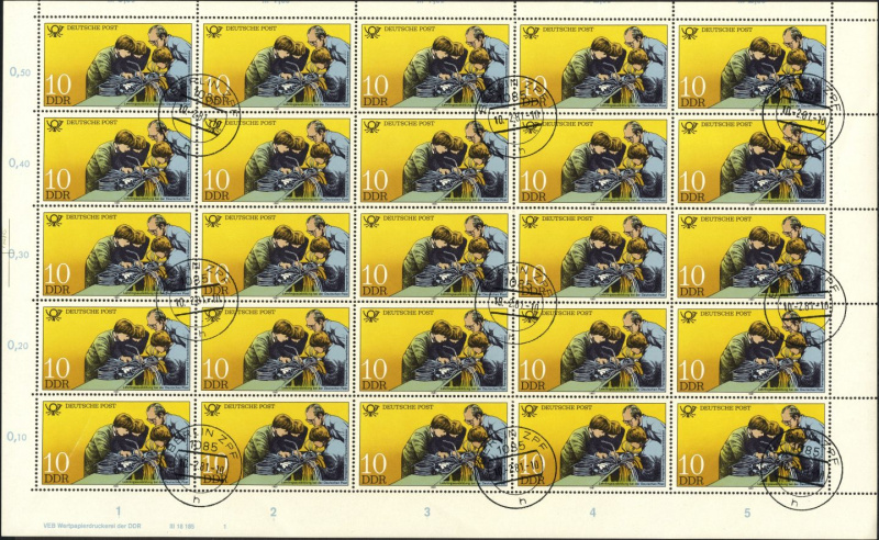 Datei:Ddr2584.1js.small bg1.jpg