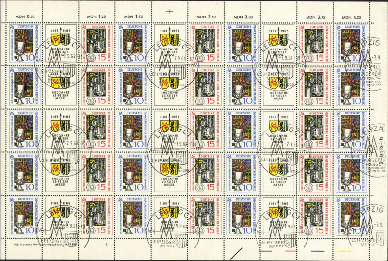 Datei:Ddr1052.10js.small bg1.jpg