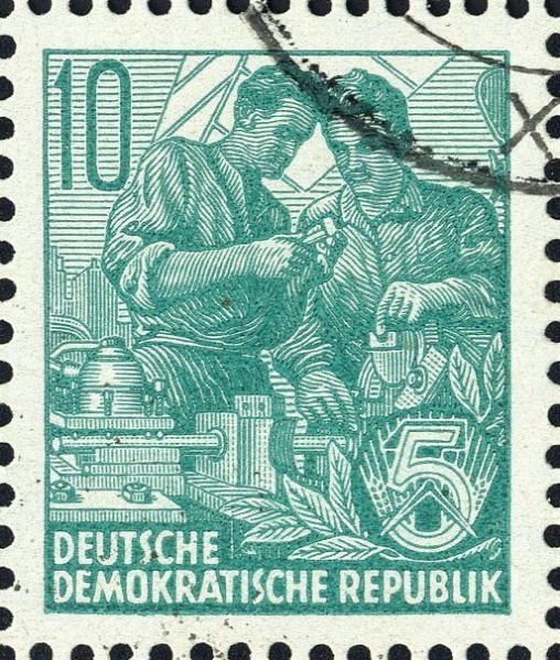 Datei:Ddr0704AX.2.big.jpg