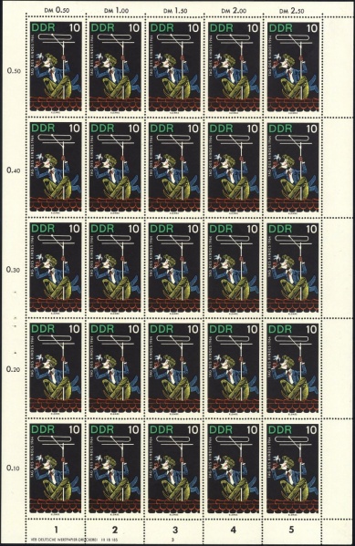 Datei:Ddr1026.10.small bg1.jpg