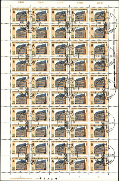 Datei:Ddr2822.2js.small bg1.jpg